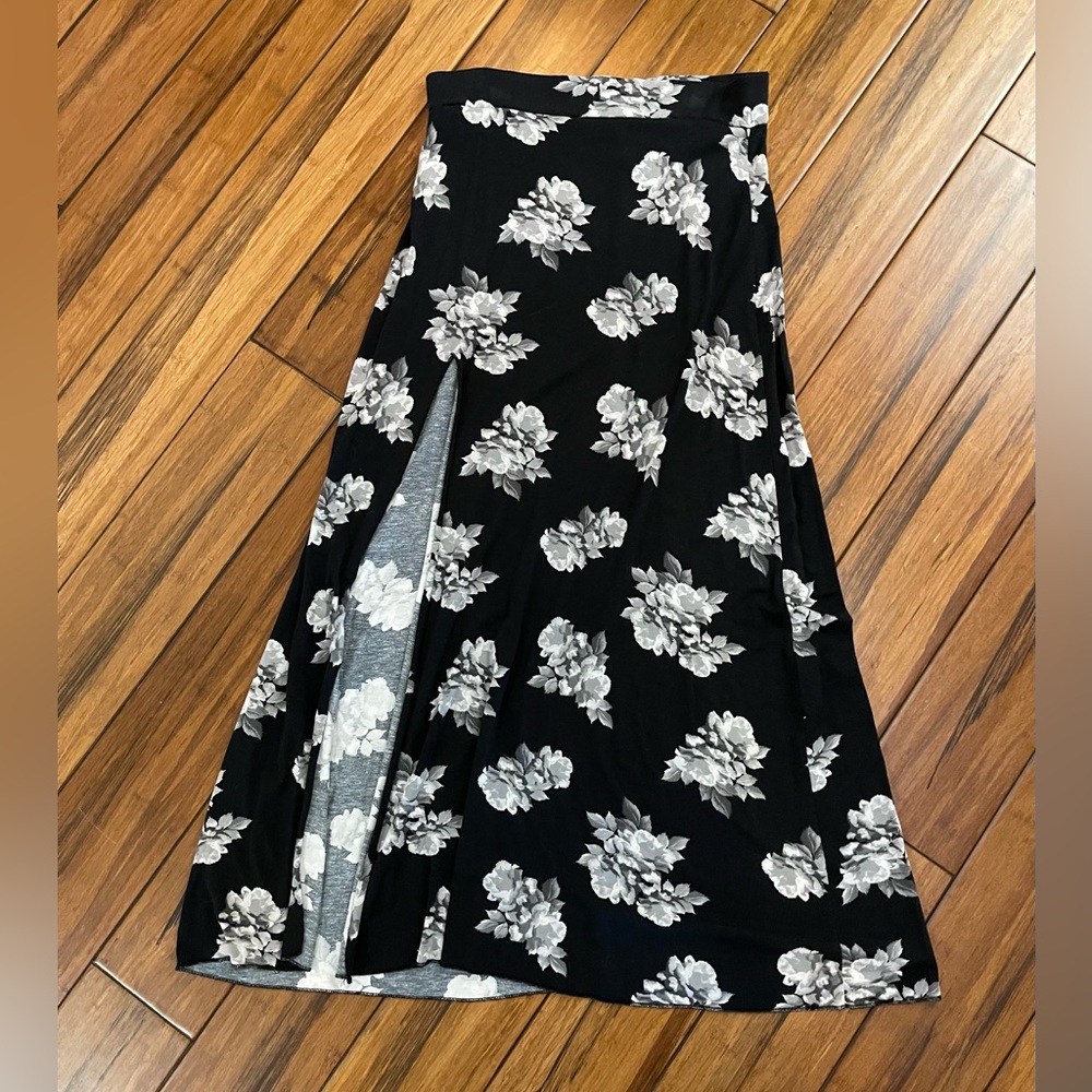 H&M long skirt
